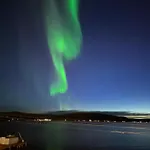 2 Bedrooms In Tønsvika *