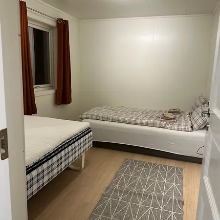 2 Bedrooms In Tonsvika * Тромсё