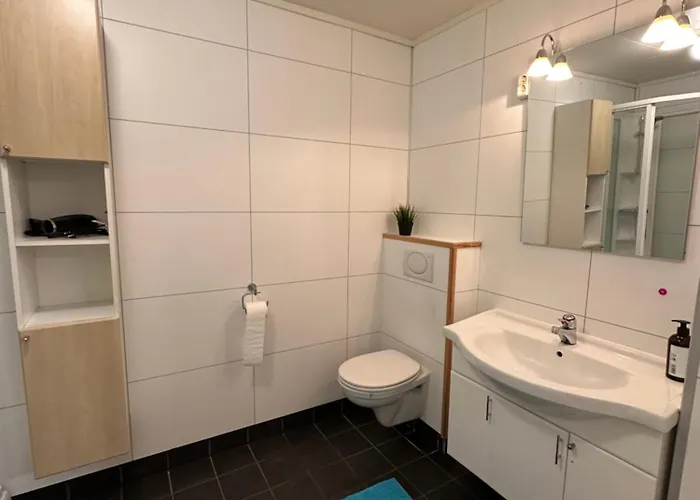 2 Bedrooms In Tonsvika Apartamento Tromsø