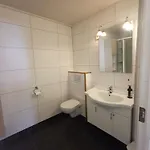 2 Bedrooms In Tonsvika דירה
